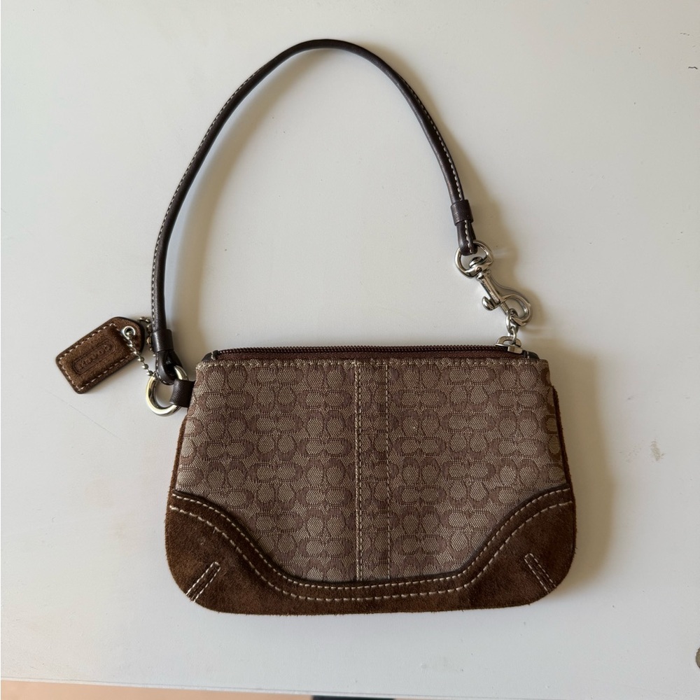 Vintage Coach wristlet- nearly perfect condition.